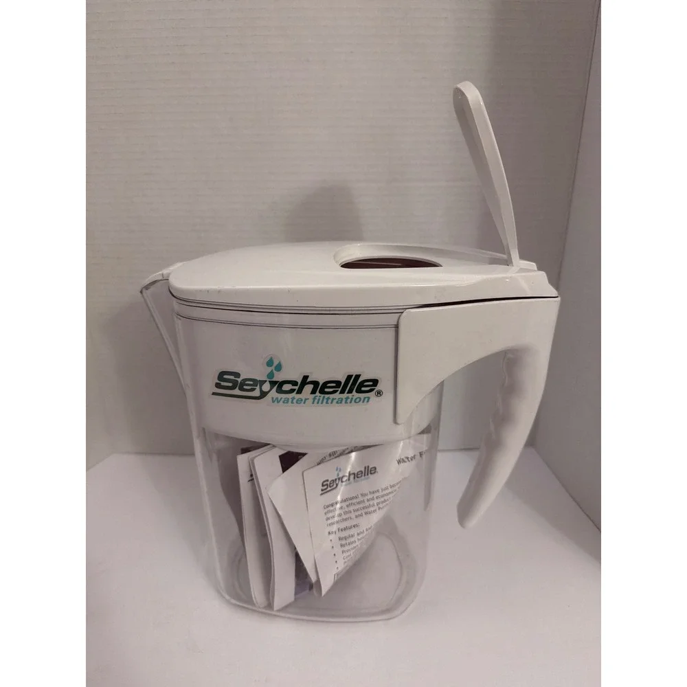 Seychelle Water Filtration Pitcher White Clear‎ with Flushing Accessories